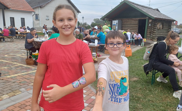 SVE BILO FINO 3. Eko kotlić na Trgu međimurske prirode okupio 13 ekipa