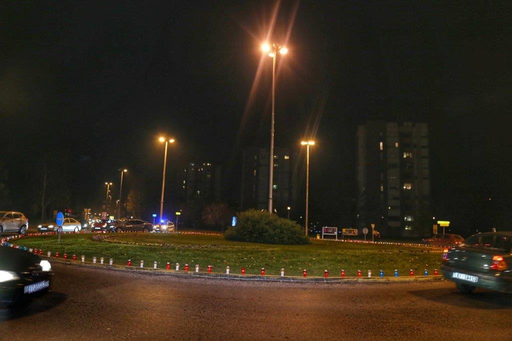 2373229910213511927169522676824