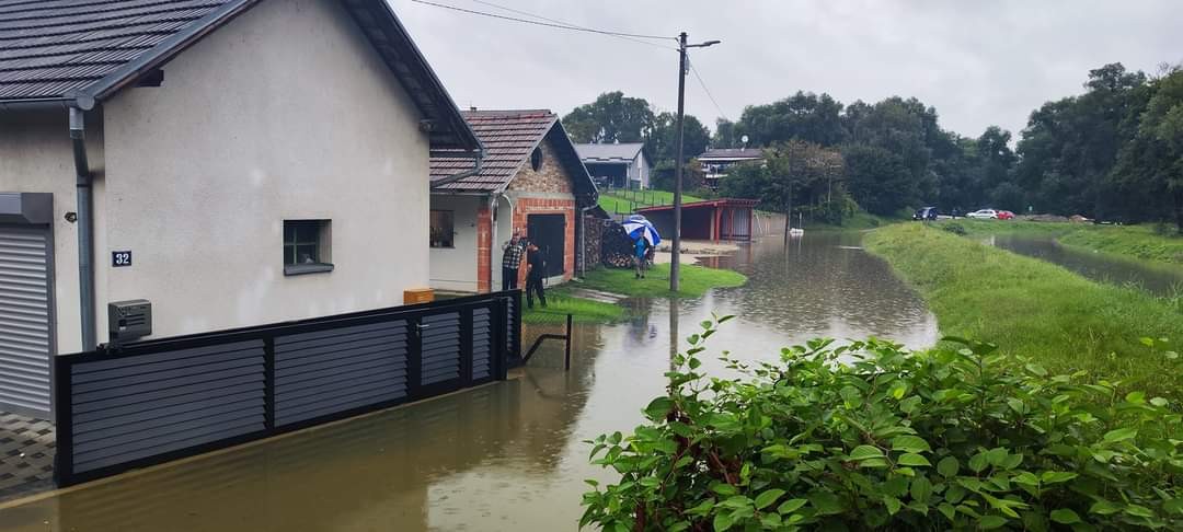 MURSKO SREDIŠĆE Održan je sastanak s predstavnicima Hrvatskih voda