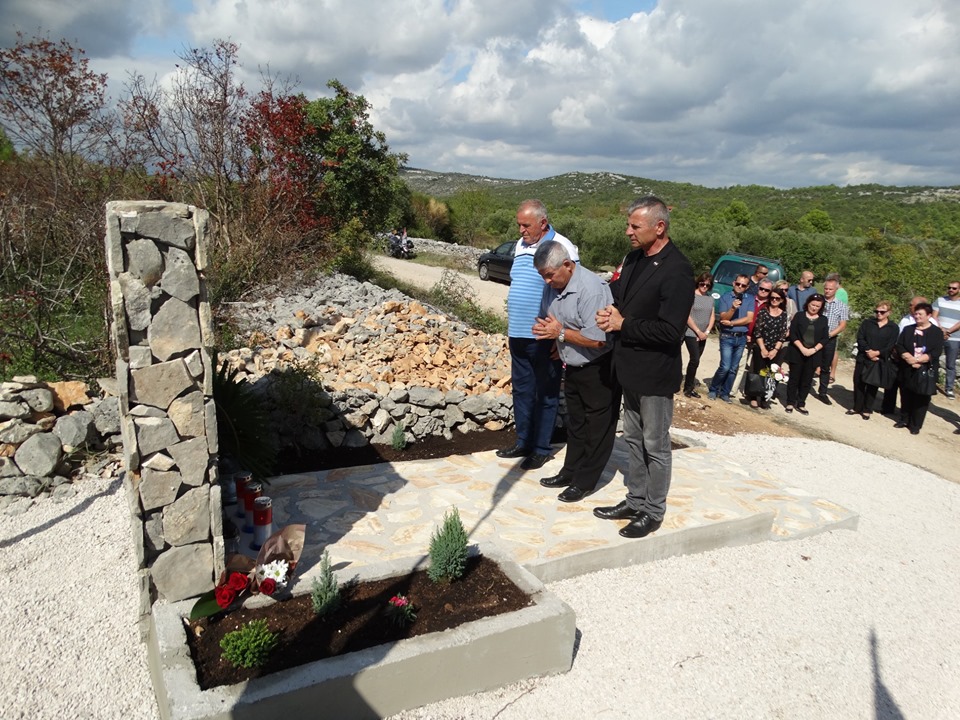 U Vodičkom zaleđu otkriven spomenik zapovjedniku Ivanu Vurušiću