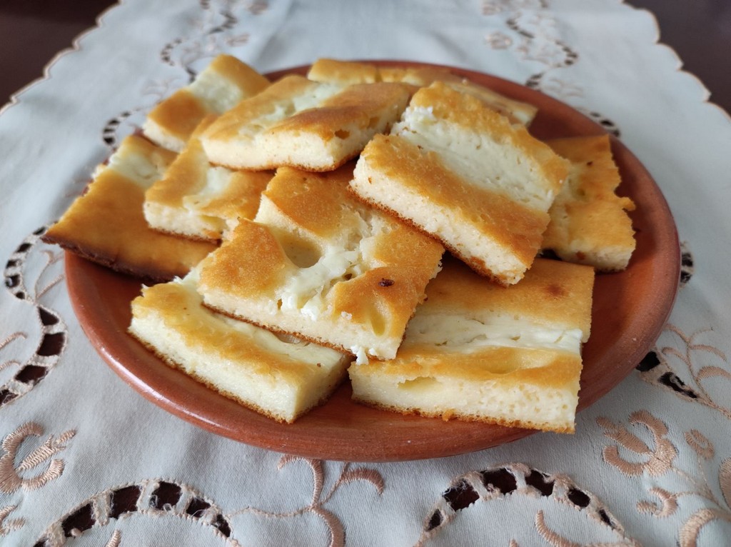 TANKA ZLEVANKA Tradicionalno međimursko jelo koje se zbog odličnog okusa proširilo i na druge krajeve