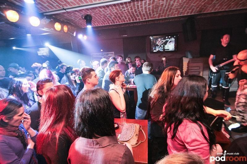 slika0028Podroom (Petak, 8.2. – Kein Engel – Rammstein Tribute Band)