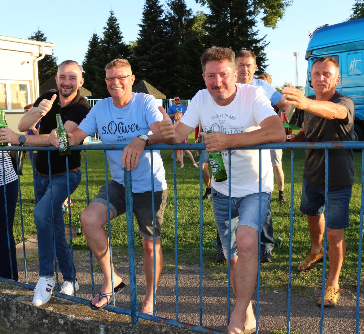 Spektakularno slavlje NK Hodošana: Pobjedom zaključili fantastičnu sezonu i proslavili naslov prvaka!