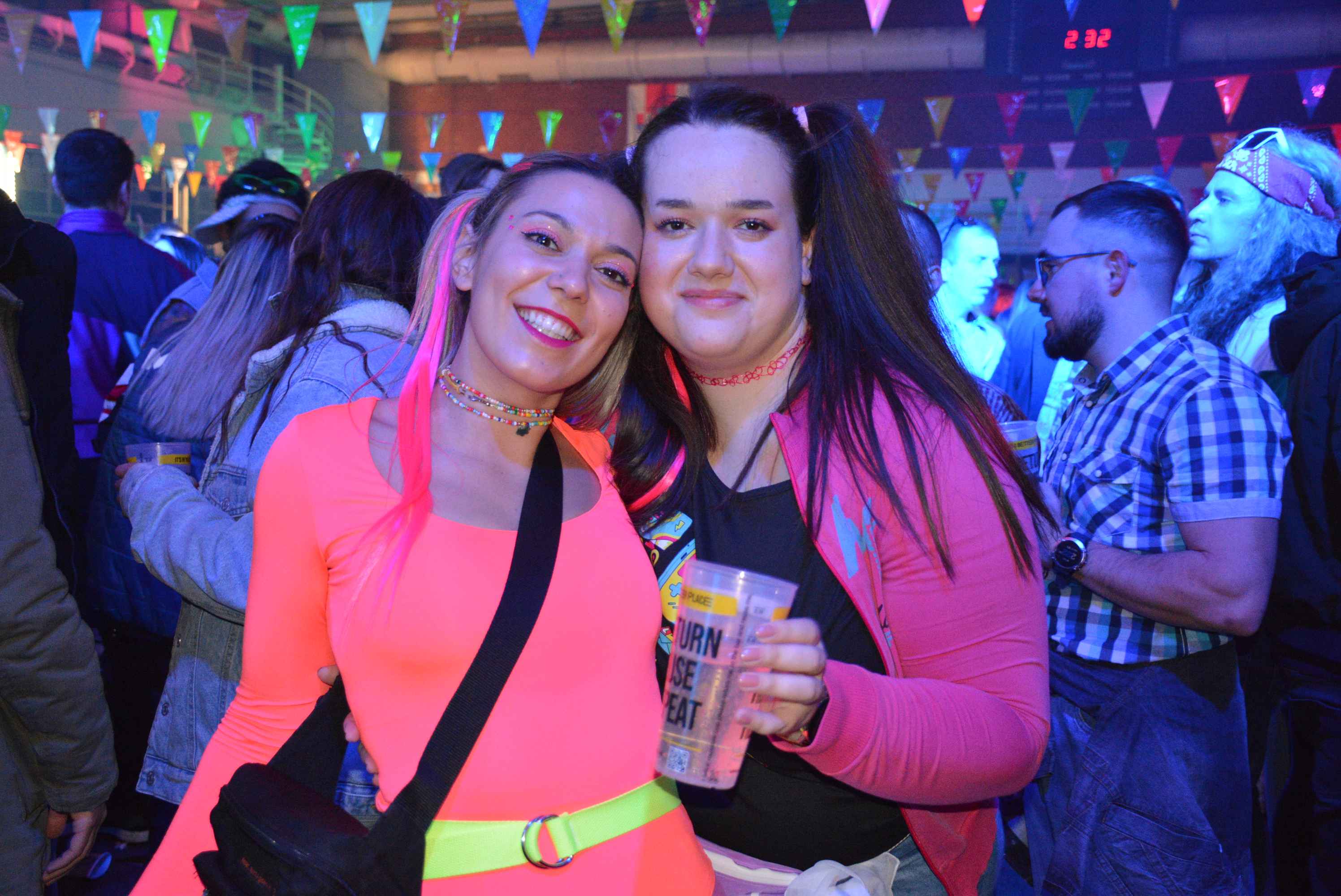 FOTO/VIDEO Čaroban završetak jubilarnog 10. ‘Blast from the past’ šarenila u Čakovcu