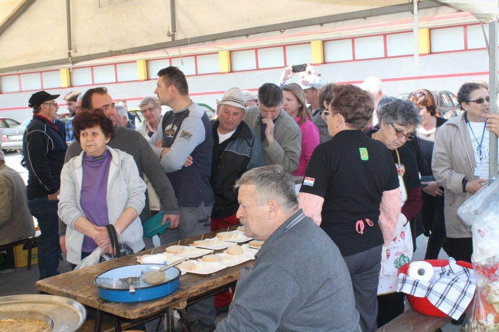 Humanitarna podjela ribica u Nedelišću
