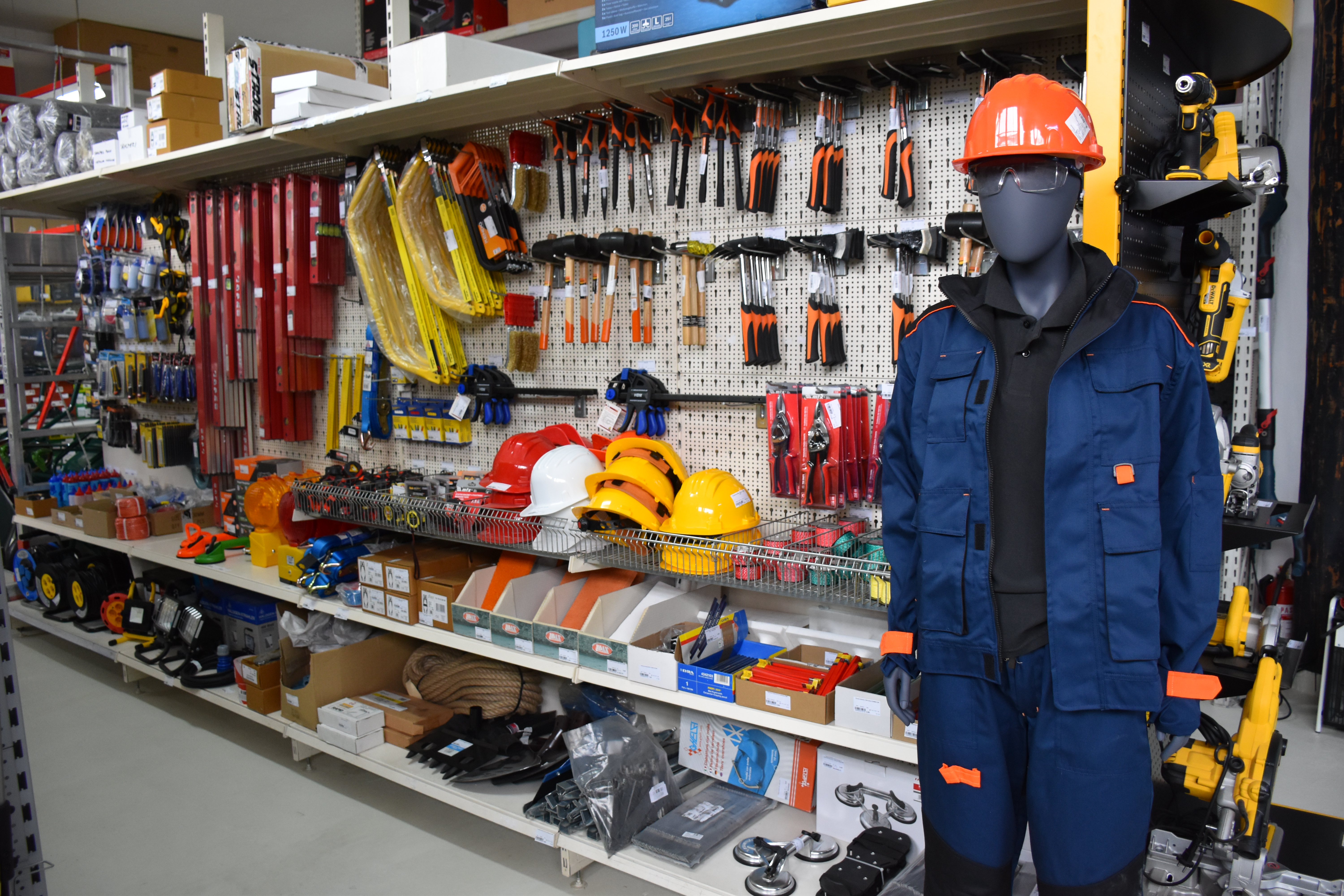 alati turk dušan daniel turk