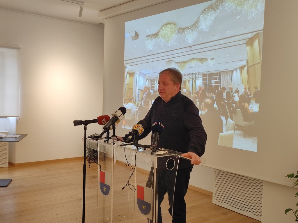 AMOS NOVAK Ostvario velik uspjeh na kulinarskom natjecanju mladih kuhara u Meksiku