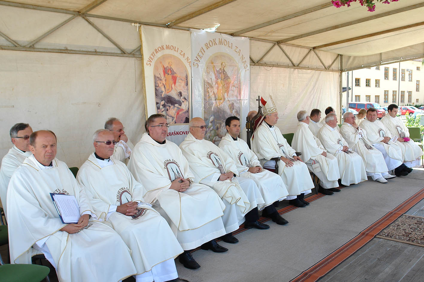 24999587dsc00752559412