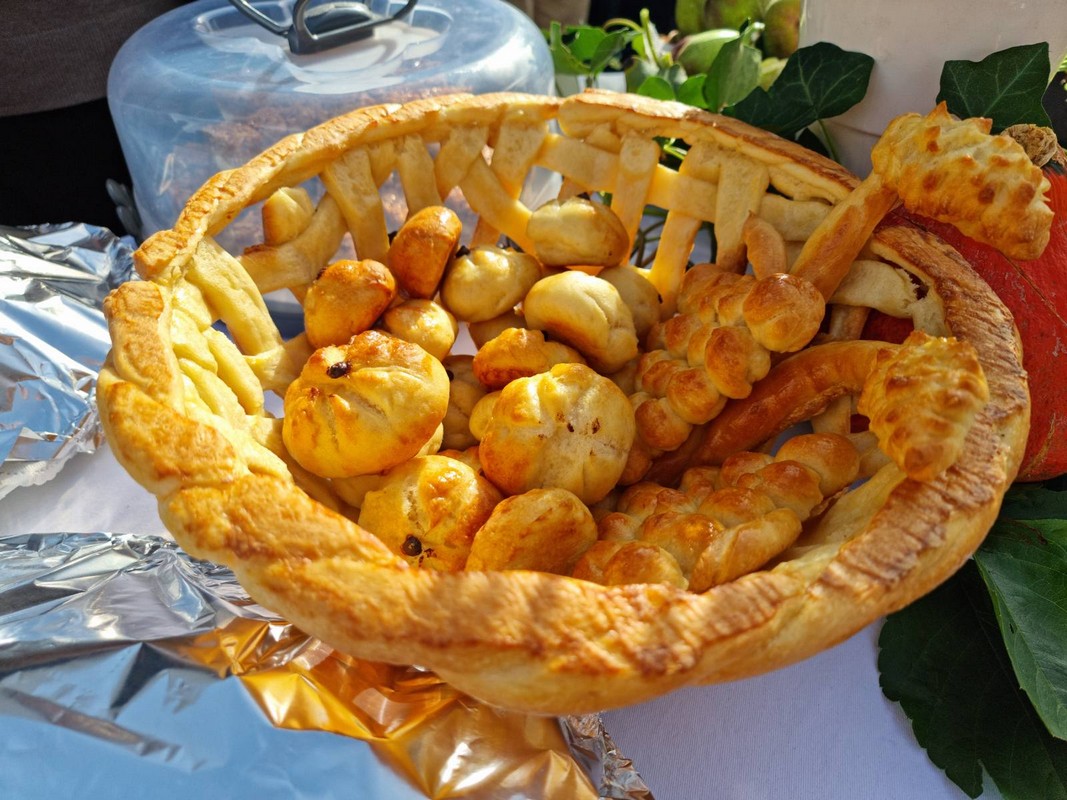 FOTO Dani kruha u Strahonincu: Kruh, peciva, odlični kolači i ostale delicije oduševili posjetitelje FOTO Dani kruha u Strahonincu: Kruh, peciva, odlični kolači i ostale delicije oduševili posjetitelje