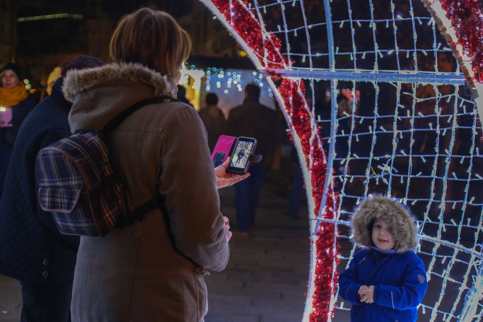 Upaljena prva adventska svijeća u Čakovcu: Predivna rasvjeta zasjala gradom
