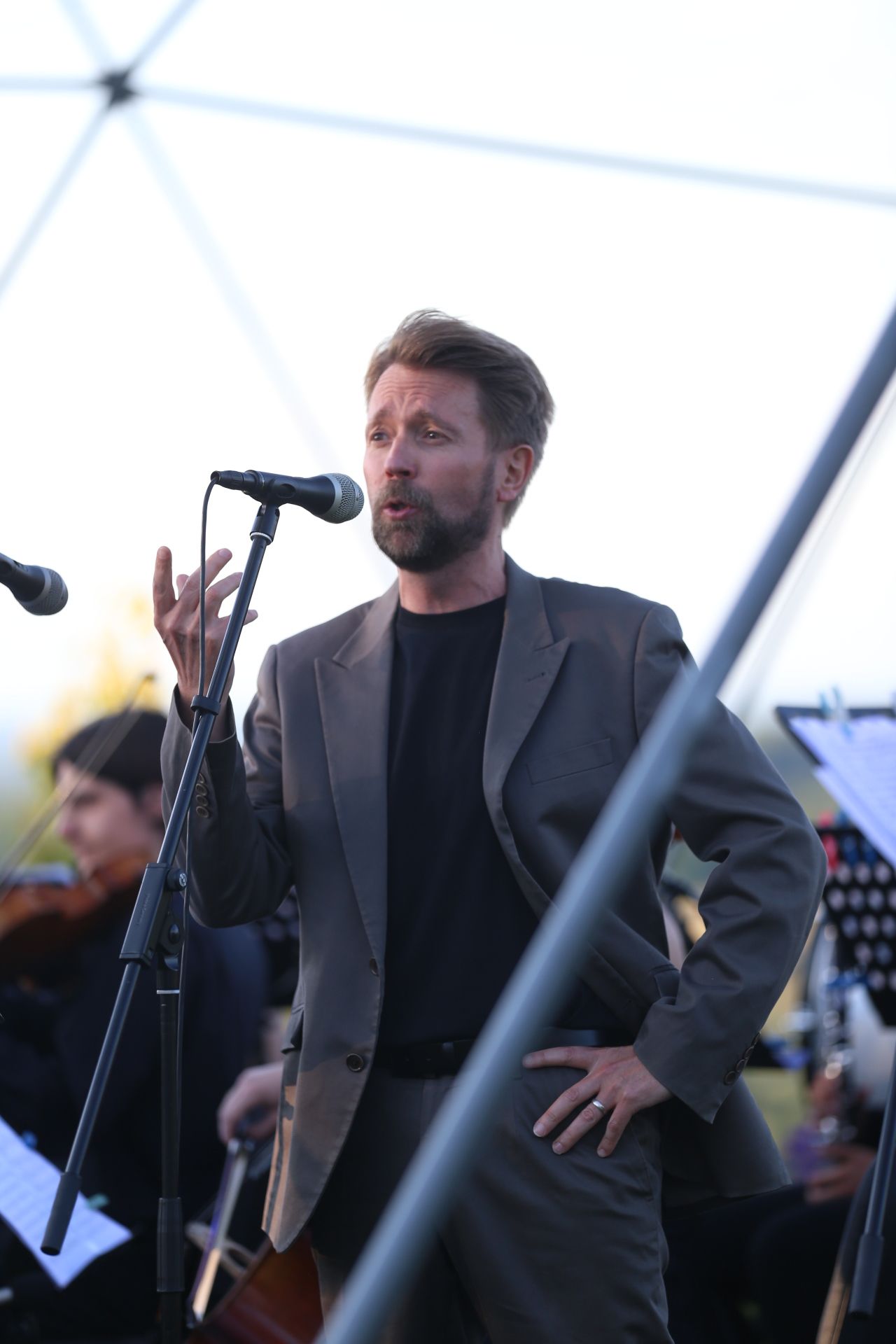 Koncert u Zmajevom vrtu obitelji Valkaj