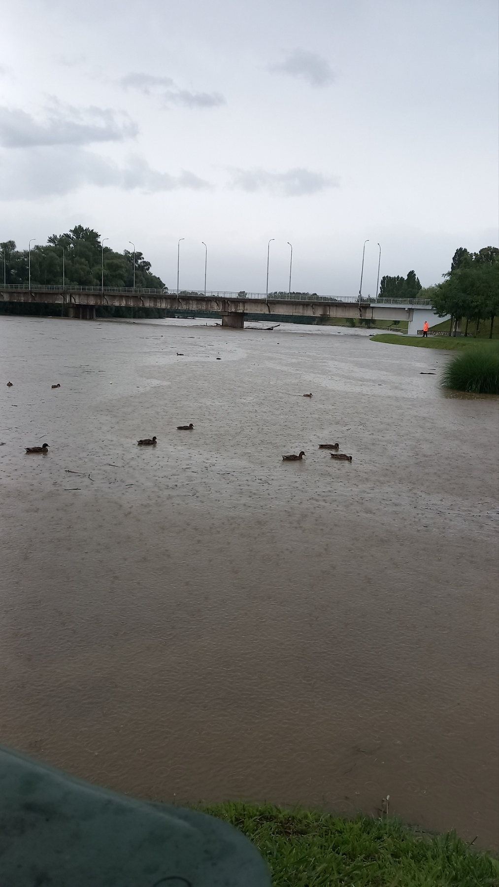 FOTO Radi se punom parom: U Murskom Središću pripremaju se za vodeni val