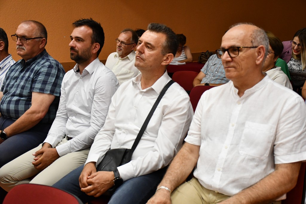 SVEČANA SJEDNICA Zahvalnice općine primili NK BSK Belica, KUD Belica i Udruga žena Belica SVEČANA SJEDNICA Zahvalnice općine primili NK BSK Belica, KUD Belica i Udruga žena Belica