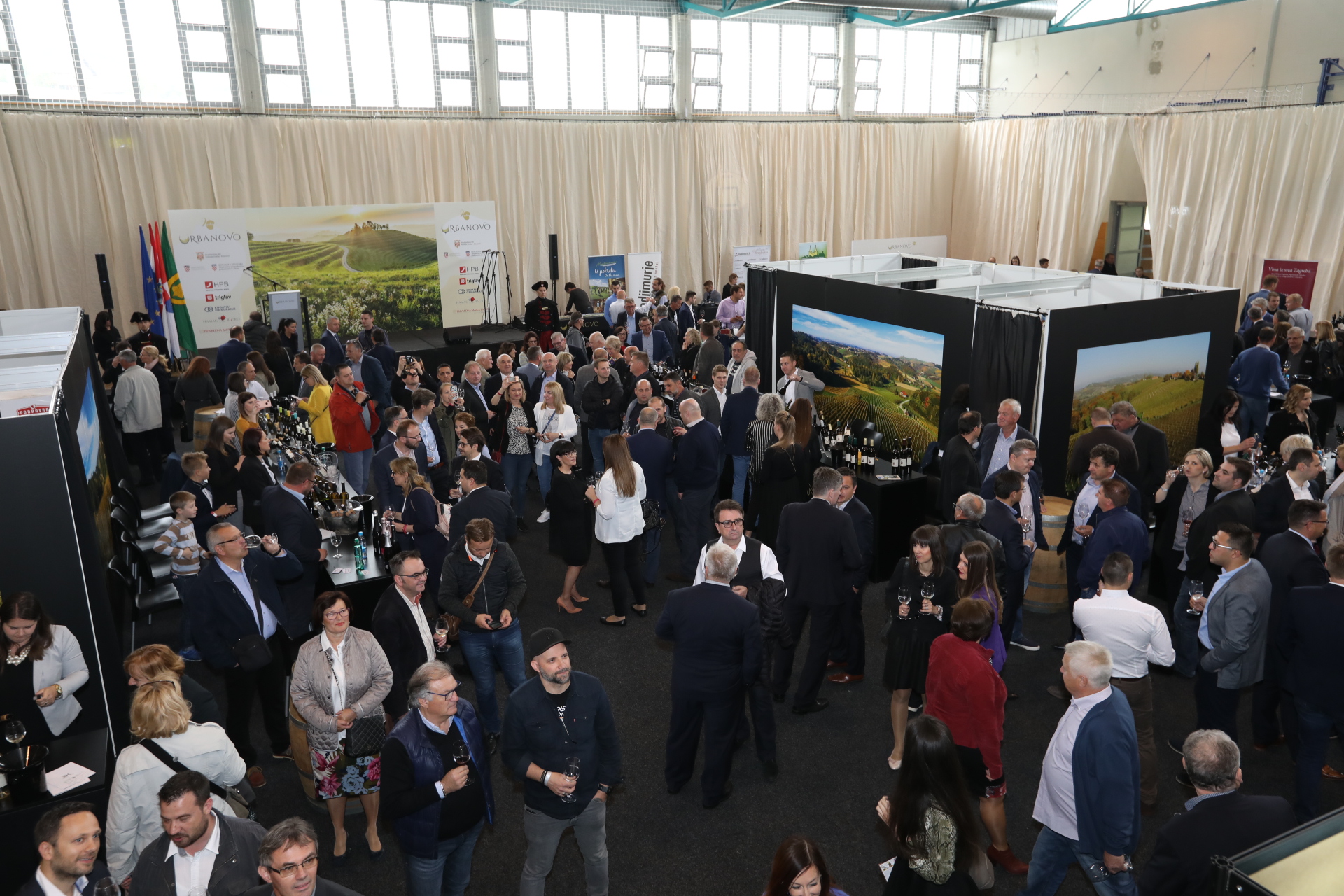 Svečanost otvorenja jubilarnog – dvadesetog Urbanova i Festivala pušipela