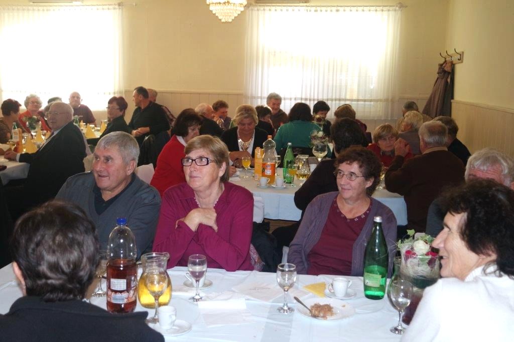 umirovljenici34275136