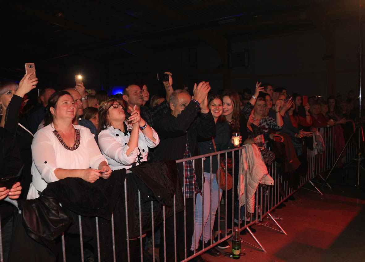 Miroslav Ilić i Kumovi na MESAP-u u Nedelišću