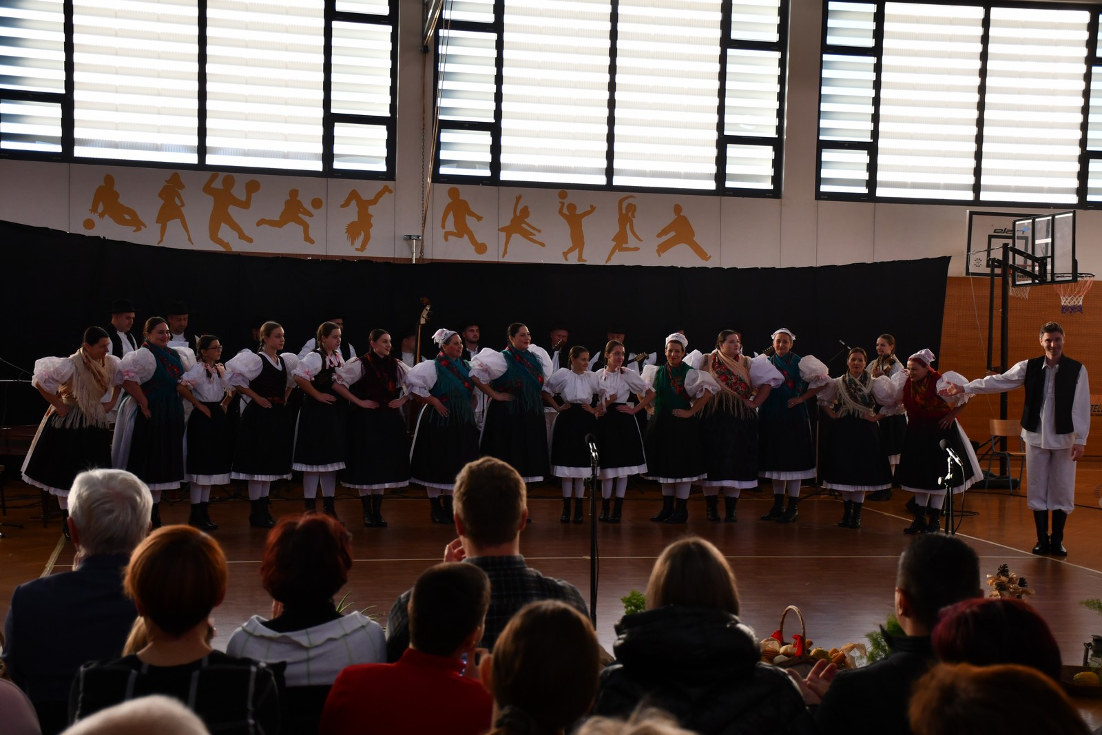 ČUVARI TRADICIJE Godišnja priredba KUD-a Belica