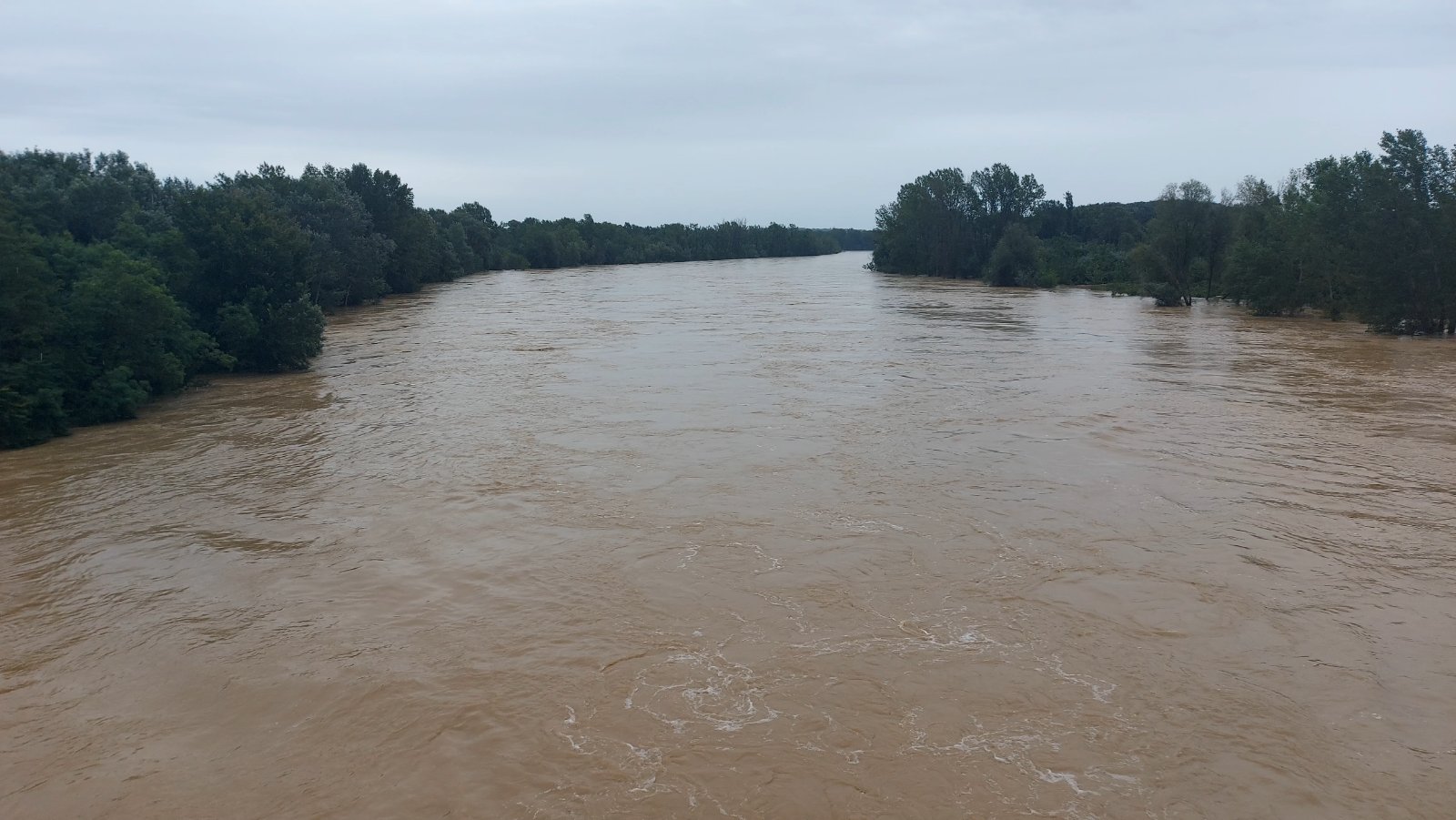 FOTO Utvrdili dvije kritične točke obale od Novog Zrina prema Kotoribi na Pažutu