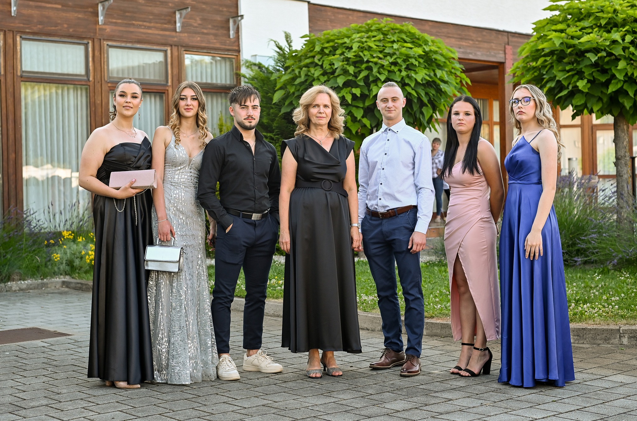 SREDNJA ŠKOLA PRELOG Pogledajte 7 divnih maturantskih razreda