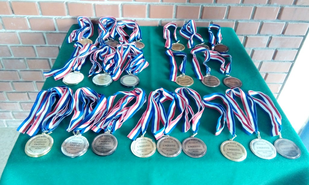 img20160410102031835524