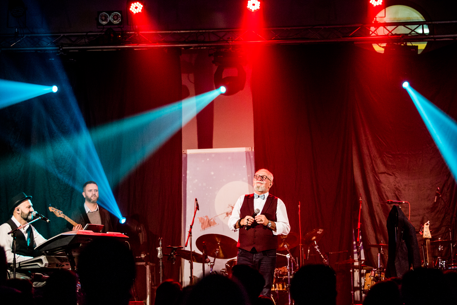 Koncert Željka Samardžića i Kumova na Mesapu za Božić