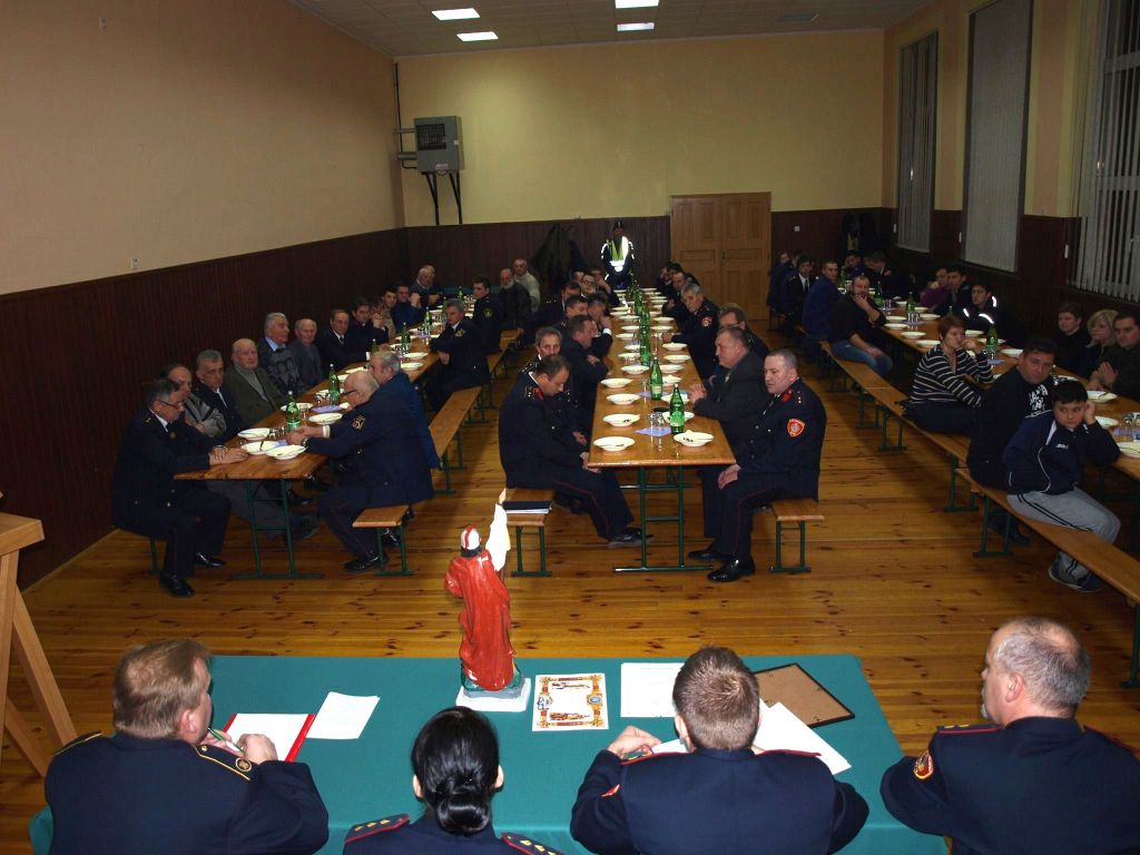 dvddpustakovec19970580