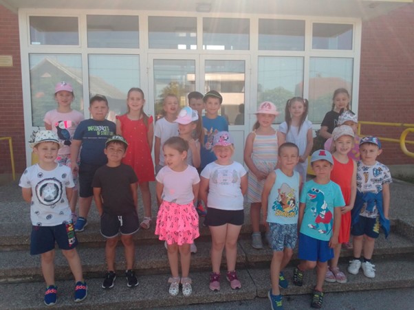 ‘Medeki’ posjetili OŠ Strahoninec