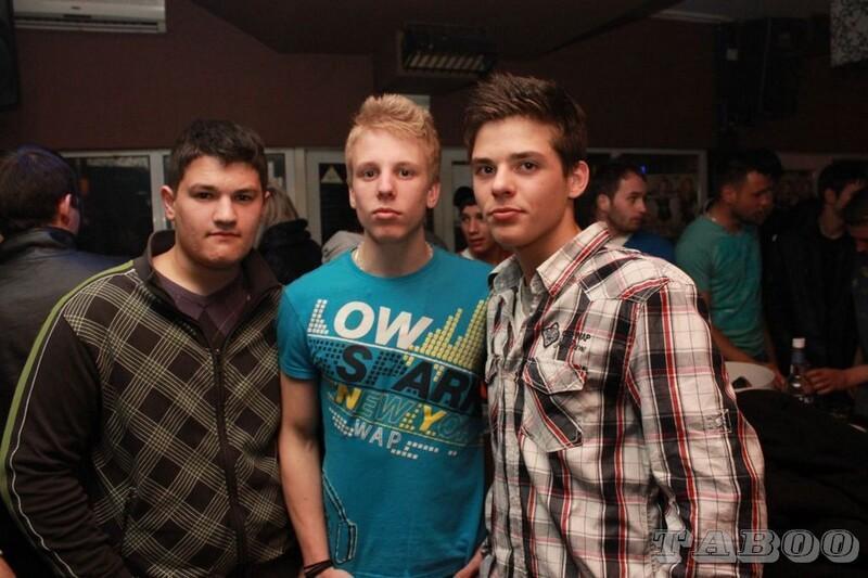 Foto44 Night club Taboo (Subota, 16.3.2013.) Foto44 Night club Taboo (Subota, 16.3.2013.)