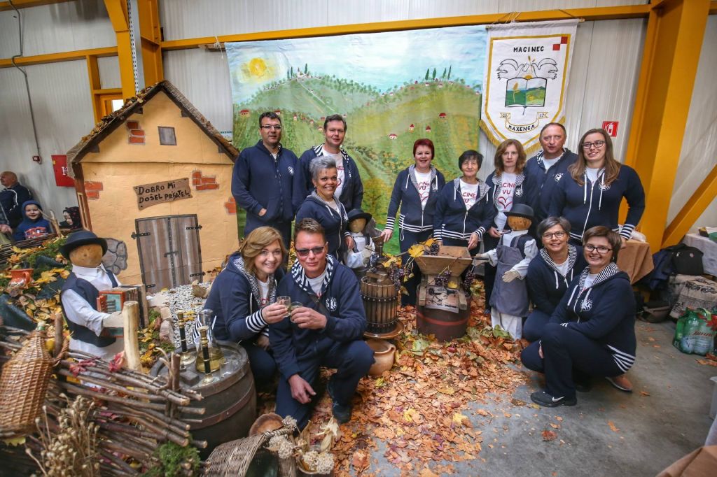 2351635510213458847842572719927