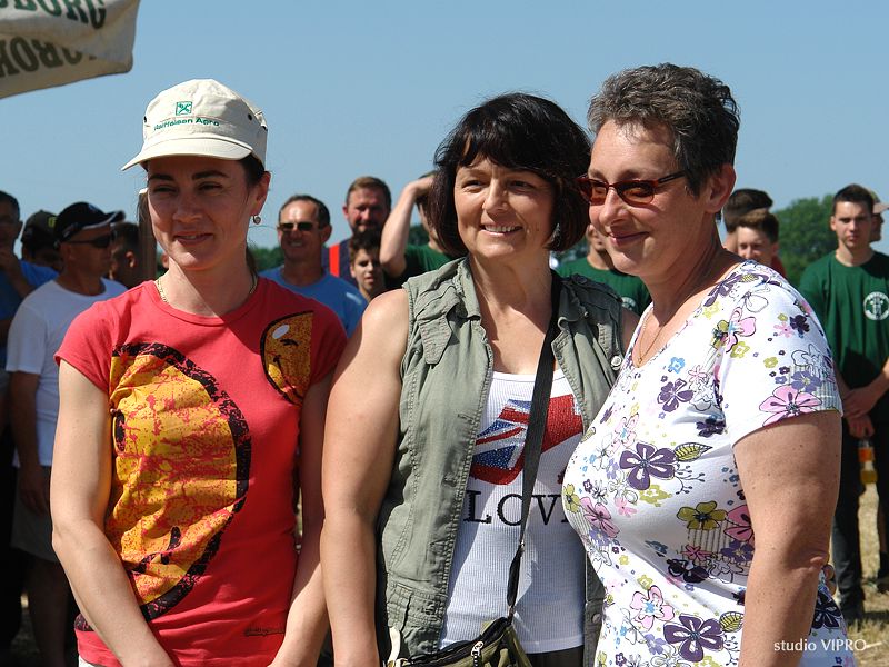 353915394dsc06358136809