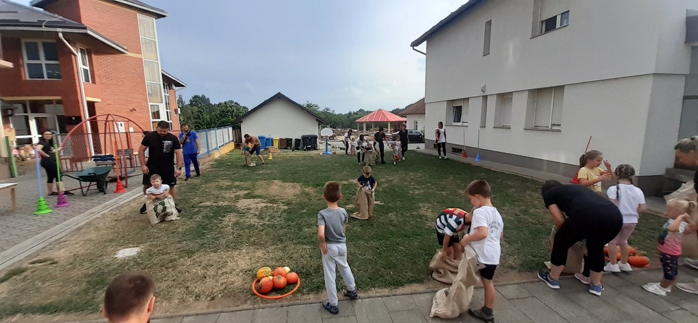 REKREACIJA ZA NAJMLAĐE Jesenski sportski susreti u Dječjem vrtiću Svetog Nikole