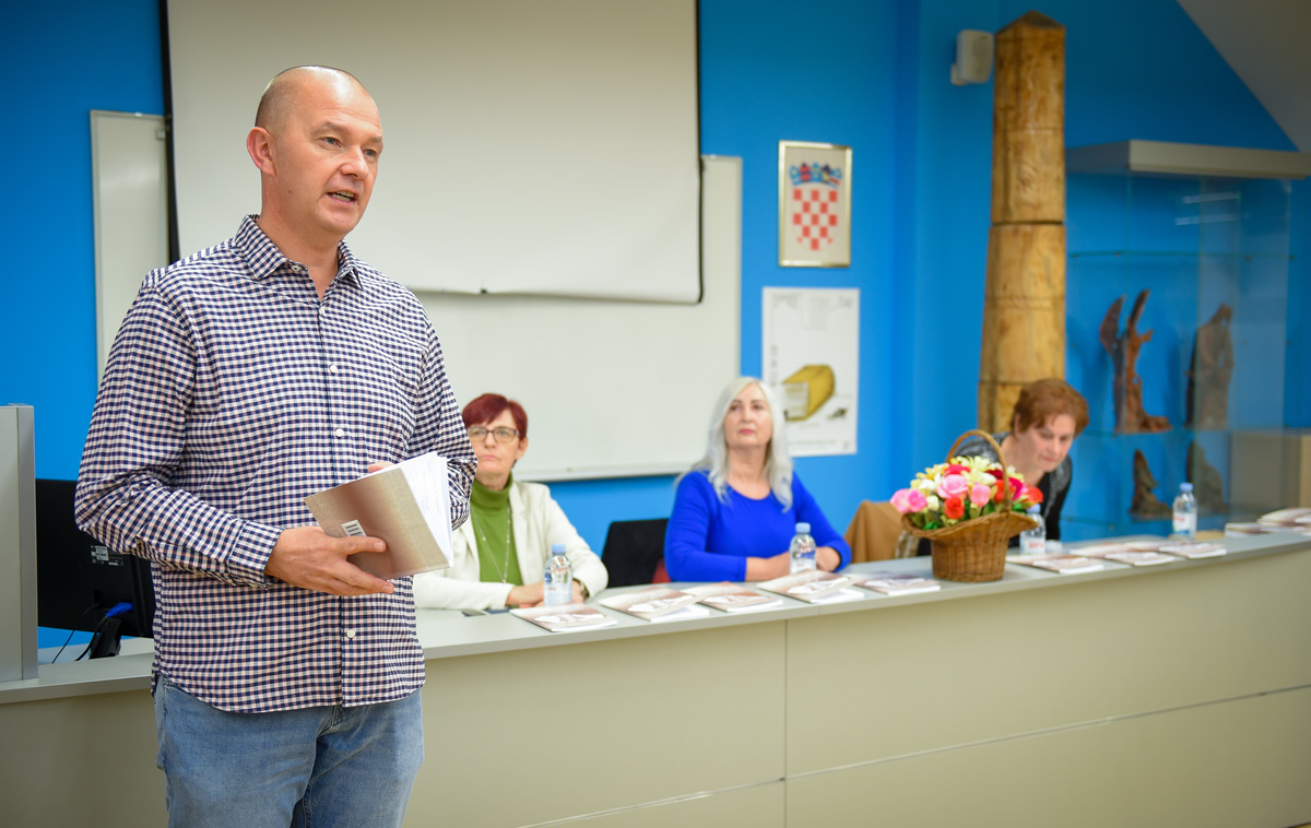 Predstavljena zbirka pjesama Marije Novak ‘Međimurska reč v srcu zvoni’