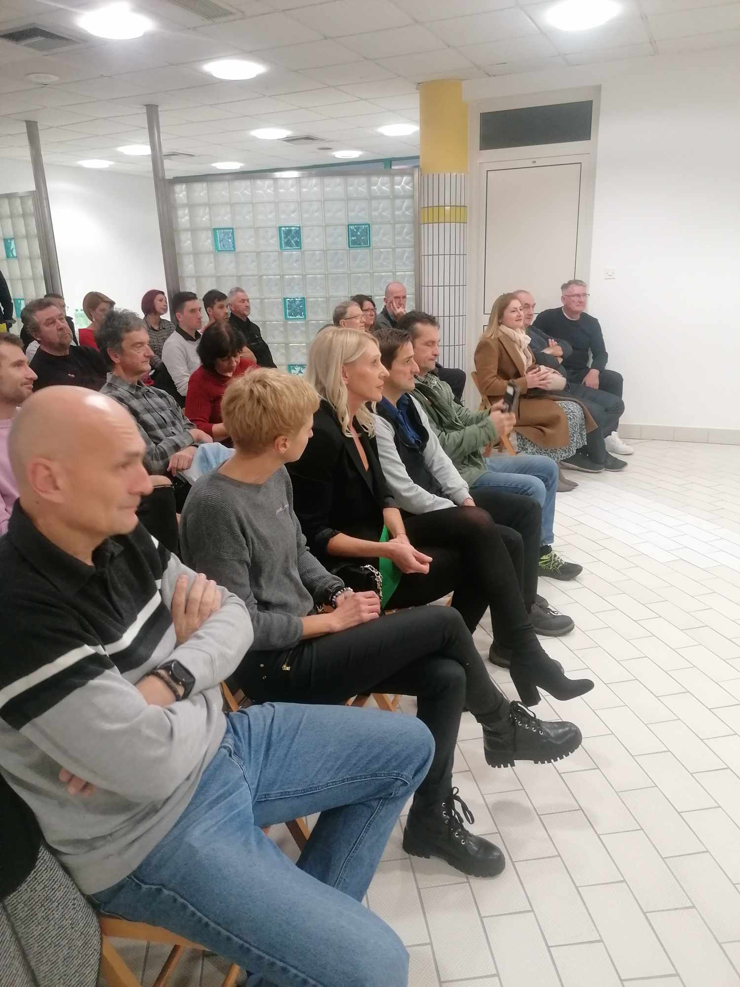 Image 5923335 (auto) Image 5923335 (auto)