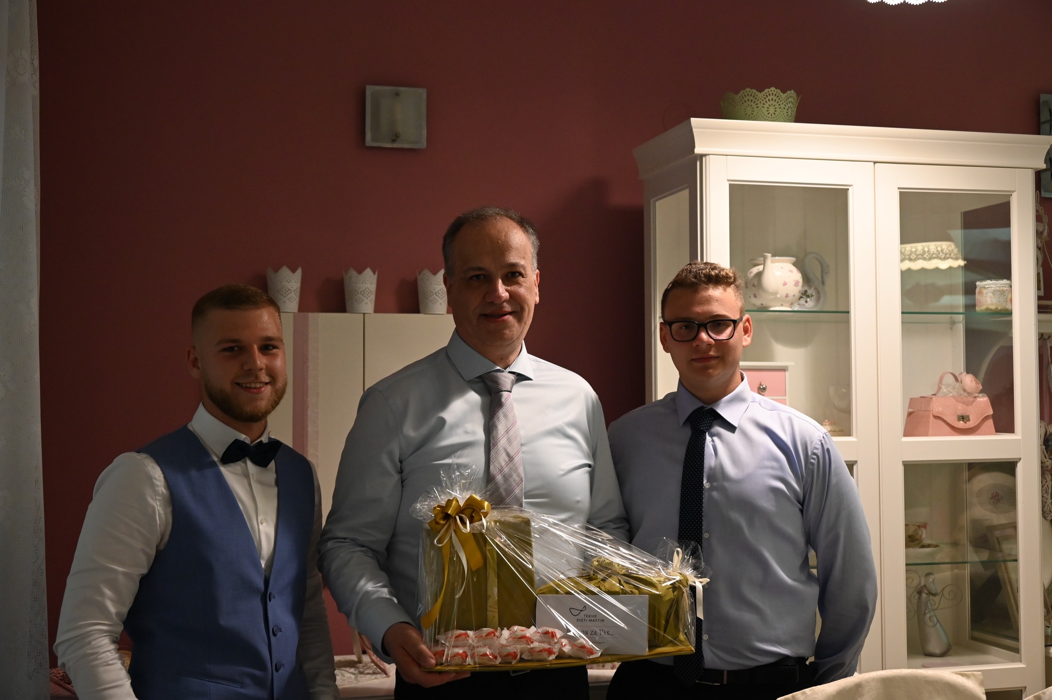 TEHNIČKA ŠKOLA ČAKOVEC Još jedna generacija maturanata oprostila se od srednjoškolskih klupa