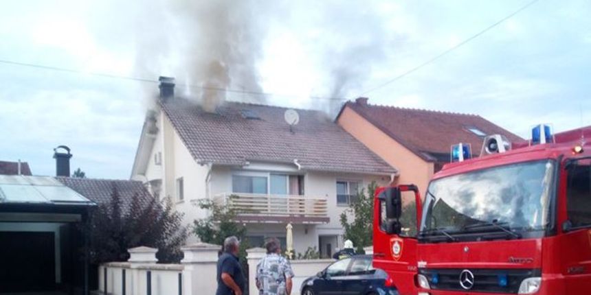 2006765010212561358820990177780 2006765010212561358820990177780