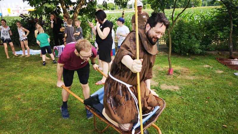 Obitelj Damiš Obitelj Damiš