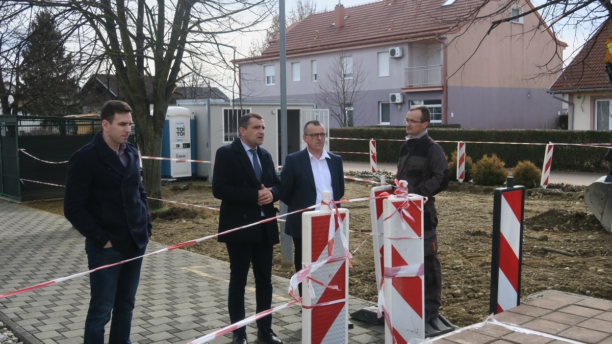 Uz obilazak investicija u Općini Šenkovec potpisan je sporazum o sufinanciranju sportske infrastrukture