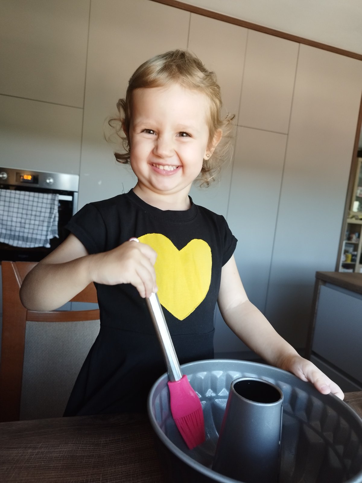 KAJ BUMO JELI? Jelena Šimunković iz Zasadbrega: Klipići, kremasti kolači ili torta? Može!