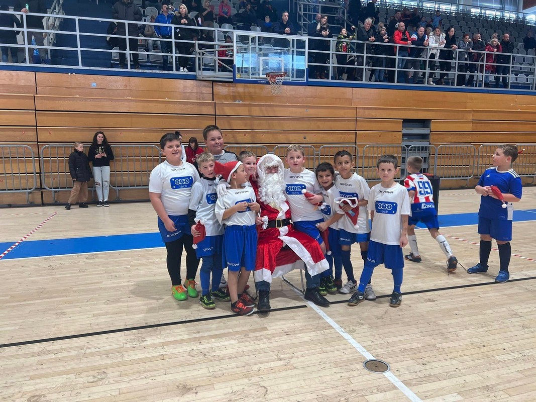 FOTO Na HO HO HO malonogometnom turniru sudjelovalo 500 malih nogometaša