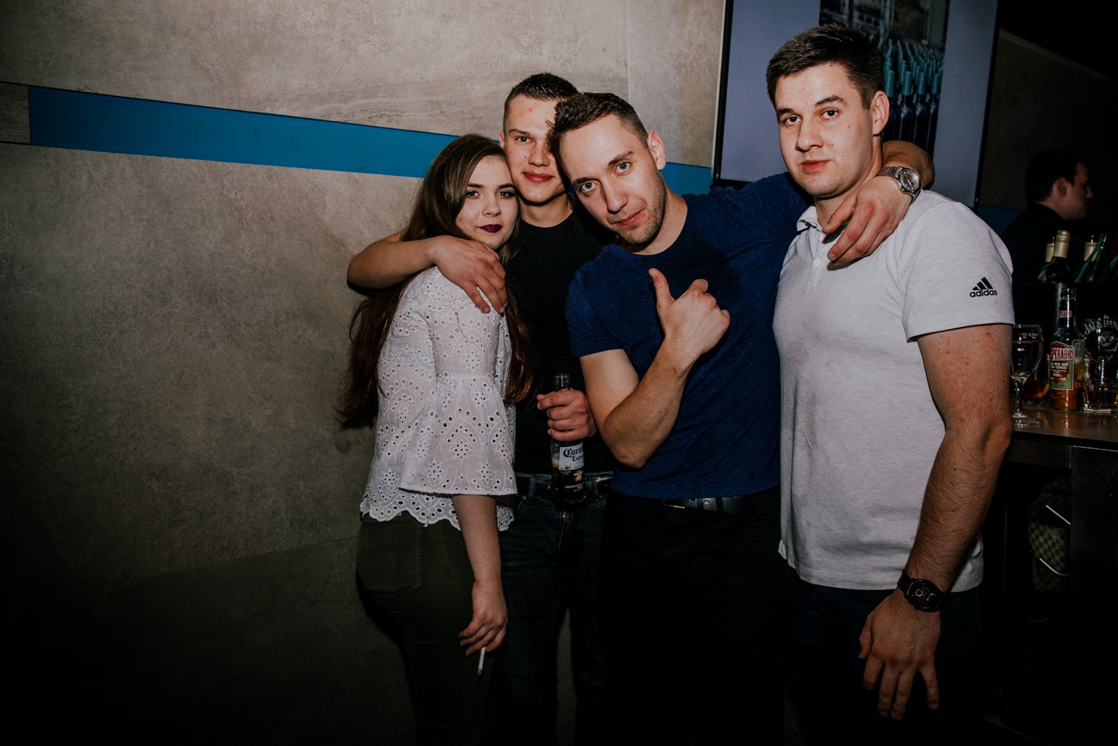 Odlična zabava na Podrumarenju uz TS Kumovi i Vina Tomšić