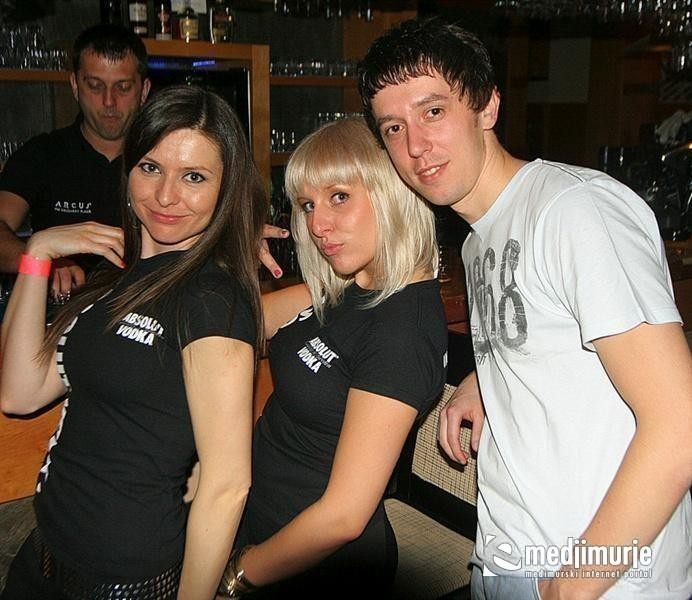 slika0022 Arcus (Subota, 14.4.2012) slika0022 Arcus (Subota, 14.4.2012)