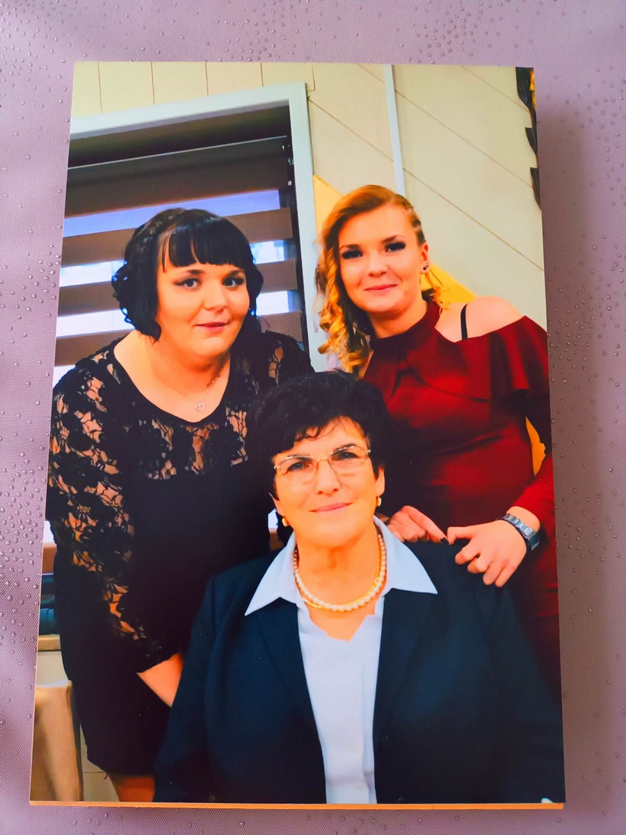 U obitelji Dolenec iz Turčišća umijeće kuhanja i pečenja kolača prenosi se s koljena na koljeno