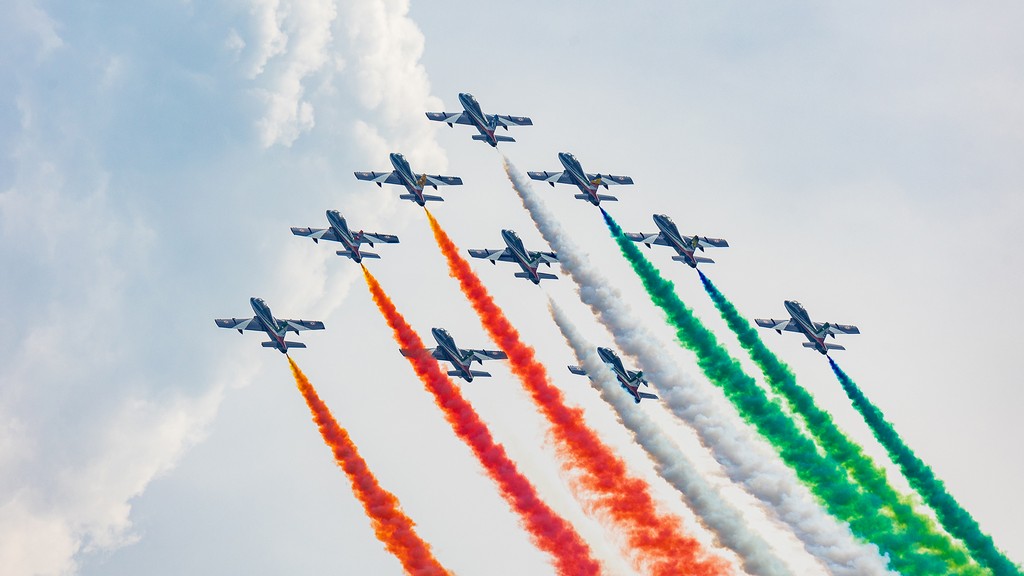 DANIJEL BLAŽEKA IZ ČEHOVCA Kako uhvatiti zrakoplov?