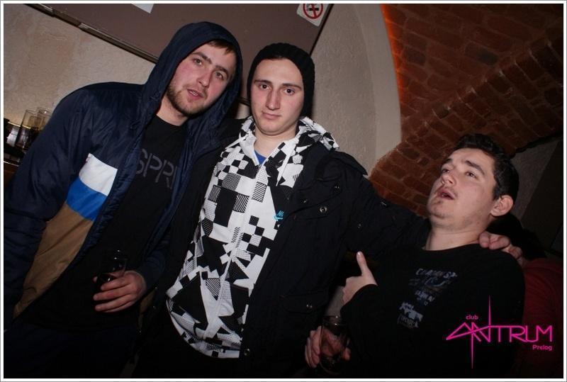 slika0012 Antrum (Petak, 1.3.2013 – Sva žestica 9 kn) slika0012 Antrum (Petak, 1.3.2013 – Sva žestica 9 kn)