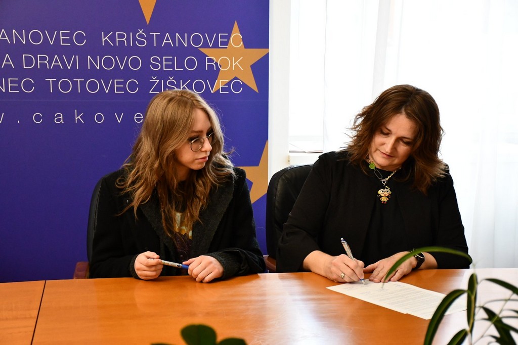 ULAGANJE U OBRAZOVANJE U Gradu Čakovcu potpisano novih stotinu ugovora o stipendiranju studenata