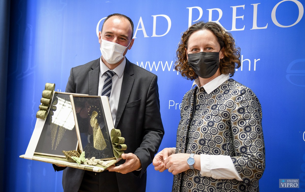 MINISTRICA KULTURE U PRELOGU Ulaganja Ministarstva kulture i medija nastavljaju se i na području Preloga