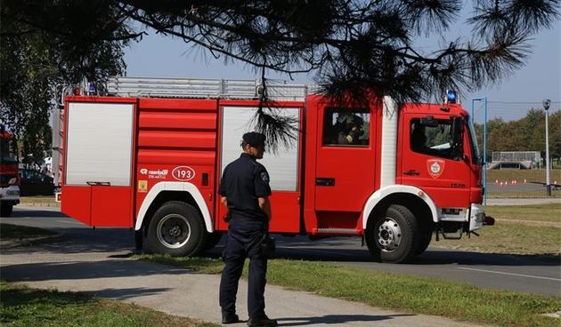 policija, vatrogasci