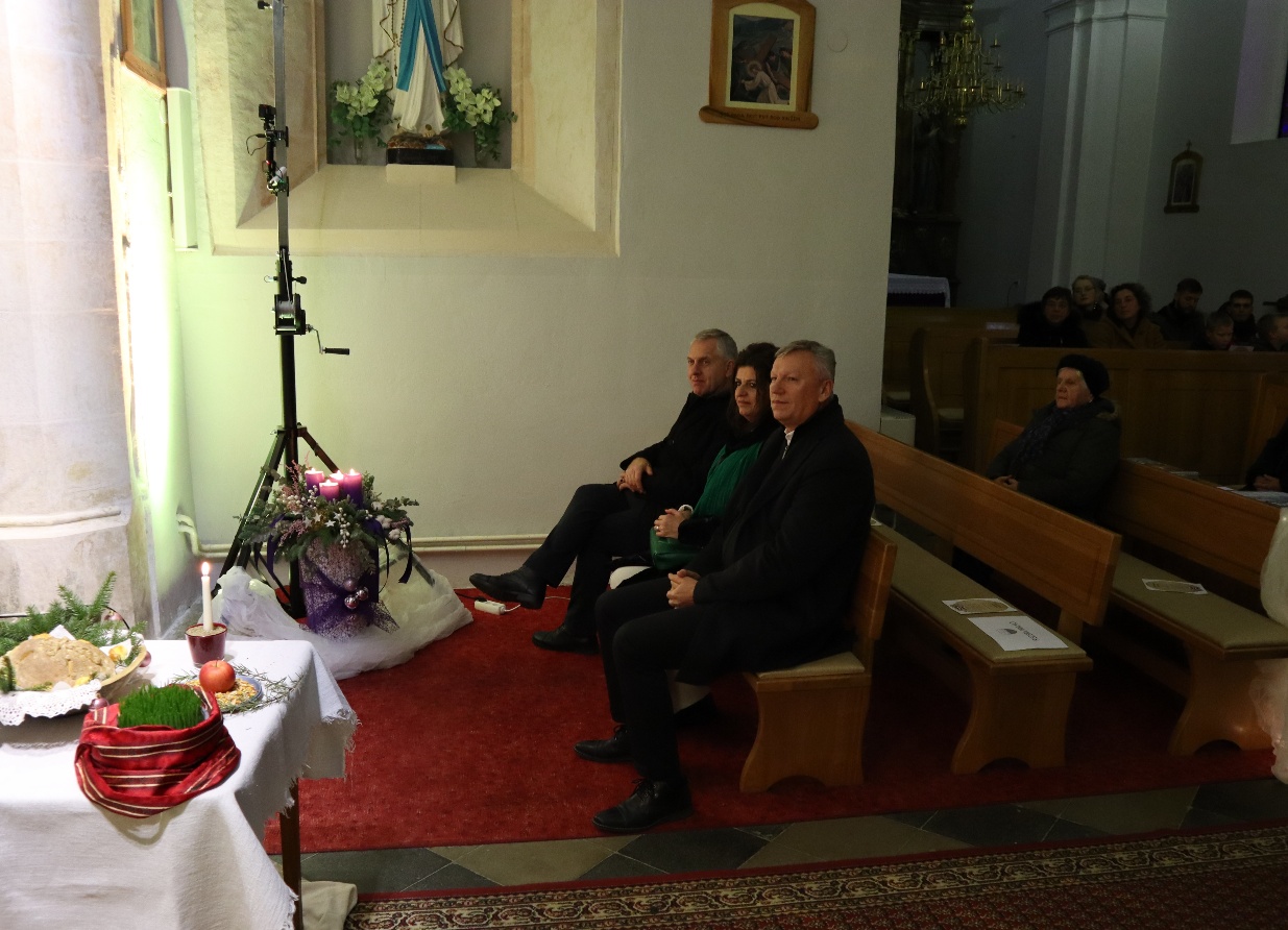 FOTO Adventsko-božićni koncert HKUU Sveti Martin