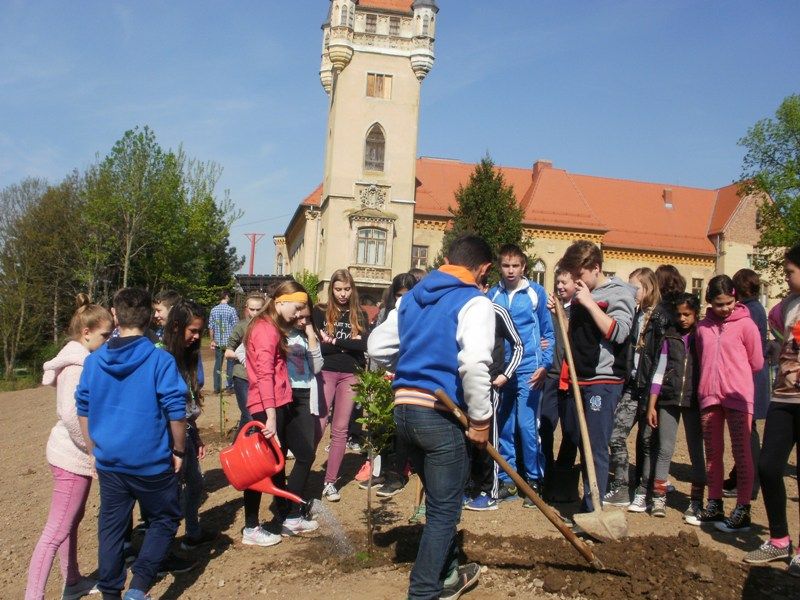 danplanetazemlje2016predmetnana
