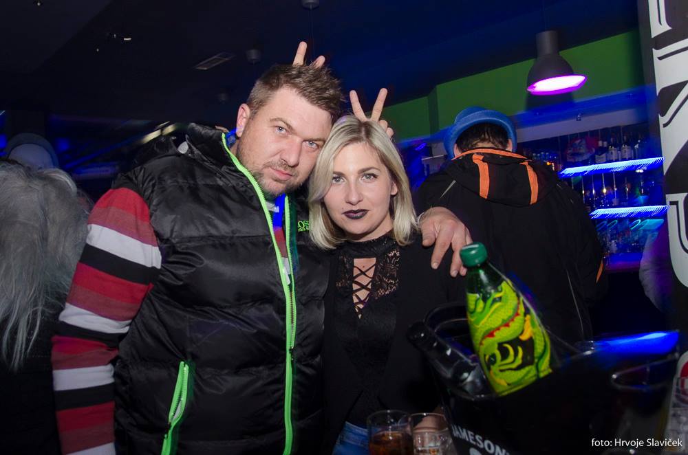 1494008712165699484175981929313